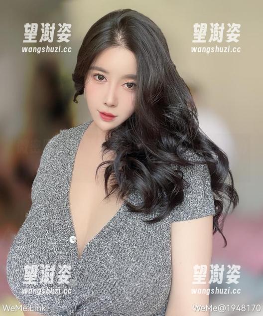 微密圈 - 态度与美的碰撞：猪小七的旅拍私拍资源大暴露！