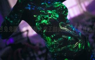 粉色兔兔曝光：甜糖大魔王的美图令人脸红心跳！