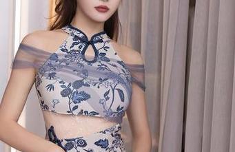 秀人网 – 随小茉莉jasmine走进全套女孩的秘密花园，准备好了吗？