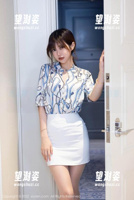 秀人网 - 原图来袭！张庭蓉的私房制服，让我思绪万千