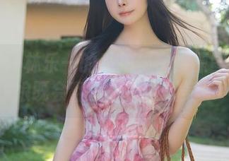 秀人网 – 林乐一的私拍秘密：原图里的厨娘既会翻锅，又会翻身！