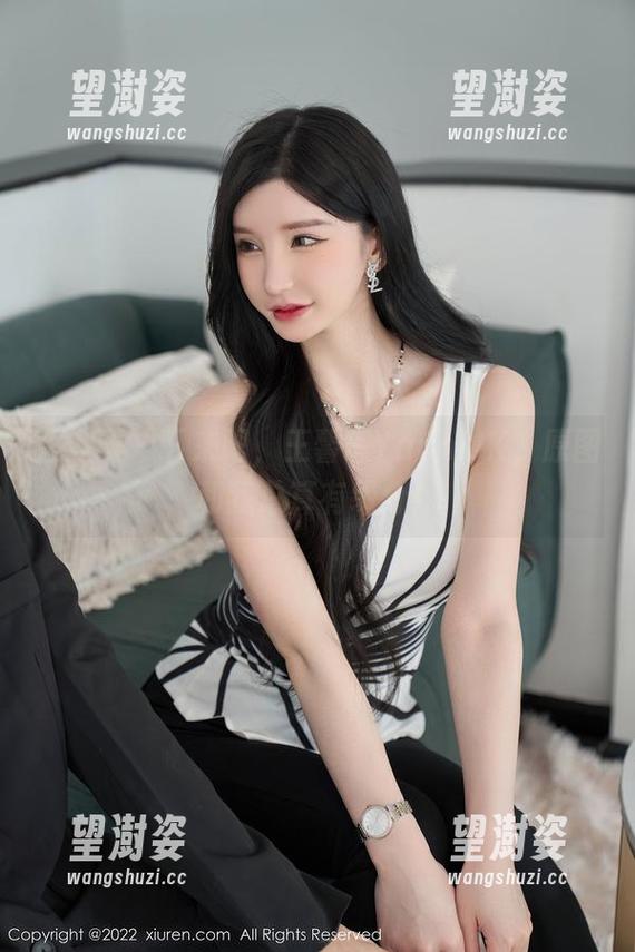 秀人网 - 下来吧，王馨瑶YanniJK，原图和我总算有缘分！
