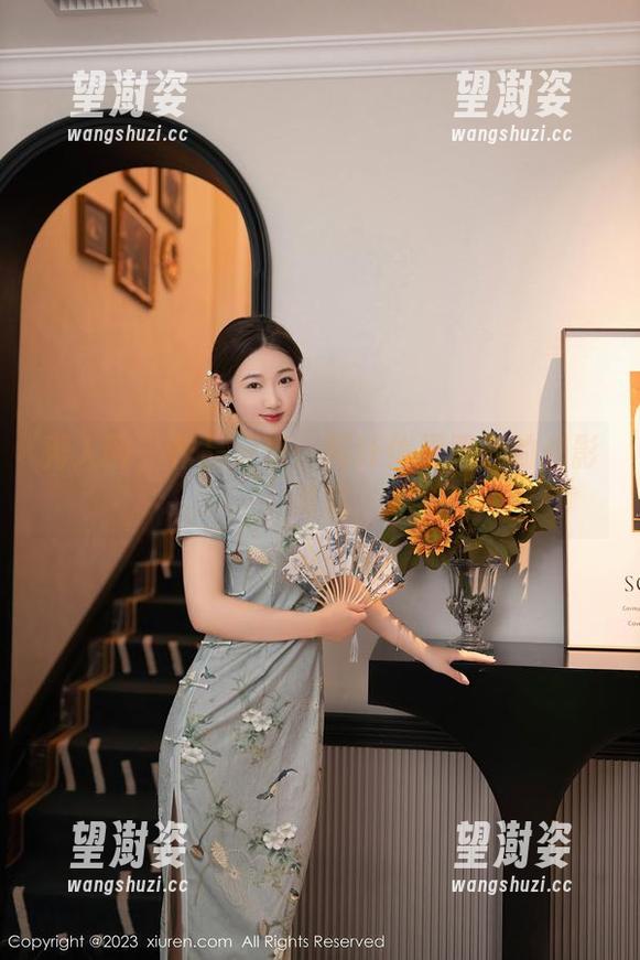 秀人网 - 作品分享：阿汁体操服下的光影游戏