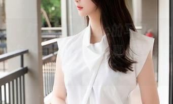 秀人网 – 打开陈茜妮zoe的写真，心里闪过一个念头——这些套装真是让我想安静地欣赏一整天。