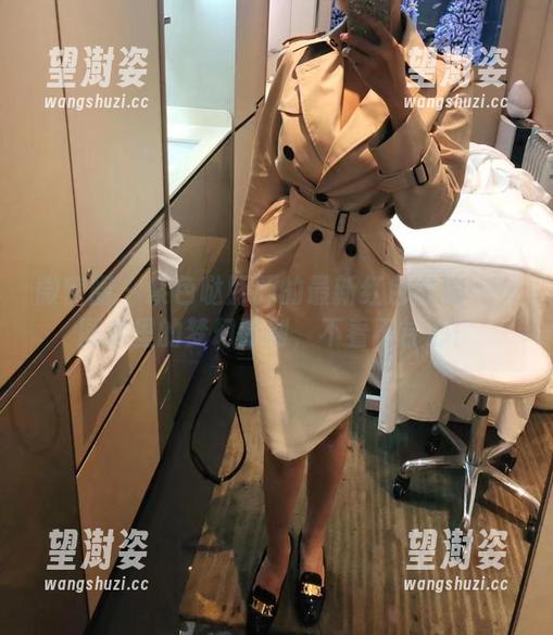 微密圈 - 紫色哒豚豚的最新红色挂机——图库里的梦幻时刻，不看不甘心！