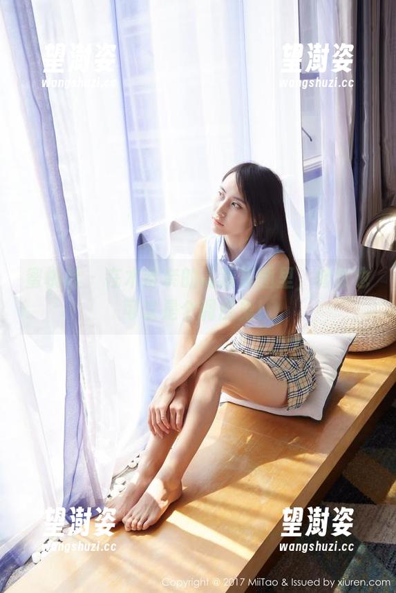 蜜桃社 - 在木奈奈的高清美图里，修女也可以是个调皮鬼！