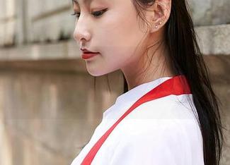 蜜桃社 – 真希的女王风范图包，气场全开，别说我没提醒