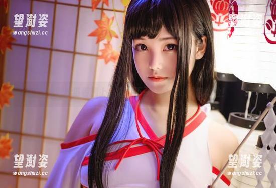 当蜜汁猫裘遇上小熊：不一样的cos图包体验！