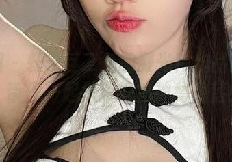 微密圈 – 轩子巨二兔的凝光！作品集分享，带你一起探索她的神秘角落！