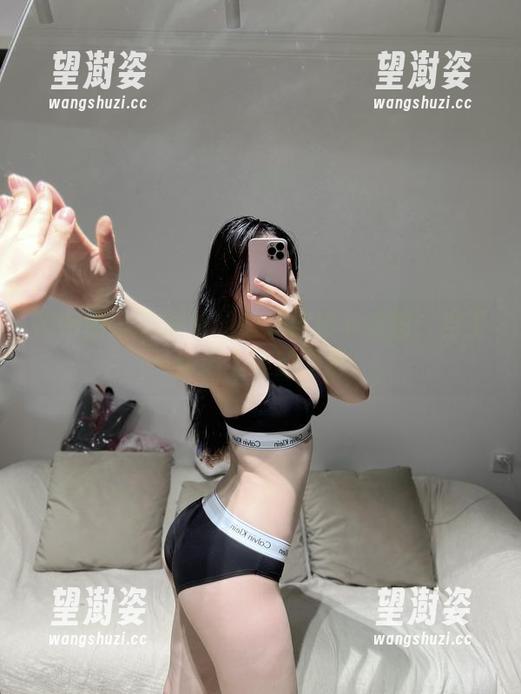 微密圈 - 铁锤姐姐的超炫秘书套图：当工作遇上美的邂逅