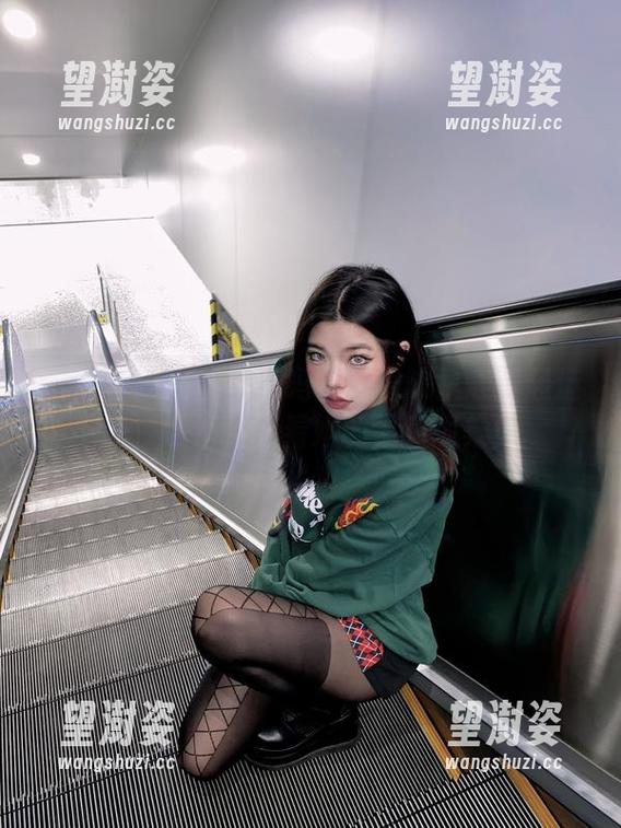 微密圈 - 准备好了吗？跟着陈佩奇一起运动，哦不，看看她的福利图集！