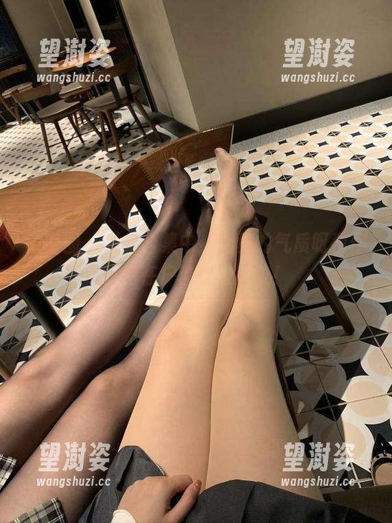 微密圈 - 私拍合集中，雅雅的气质呀教你如何在户外优雅摔跤！