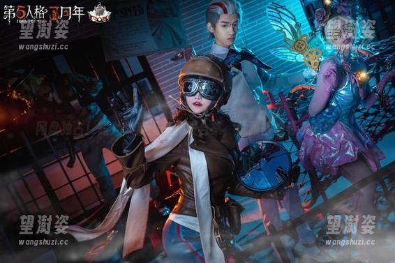 露儿大魔王 网盘独占!露儿大魔王的礼服合集,优雅得像春水般荡漾。